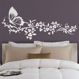 Mariposa y Flores